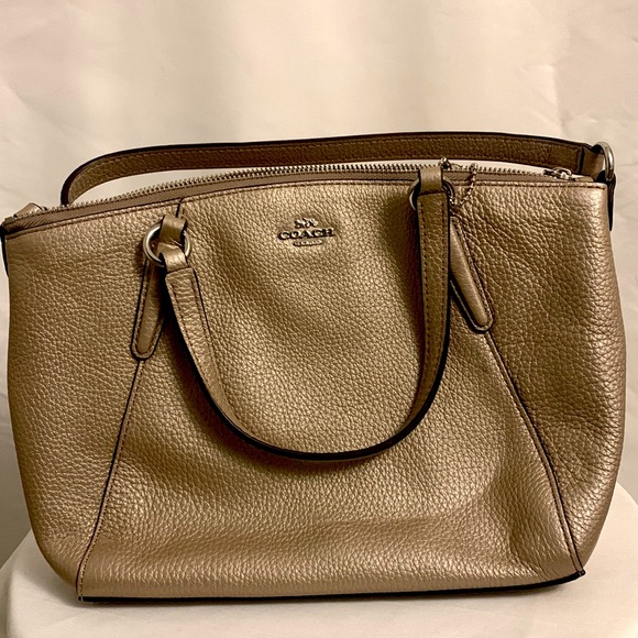 Coach - Picture 1 of 1